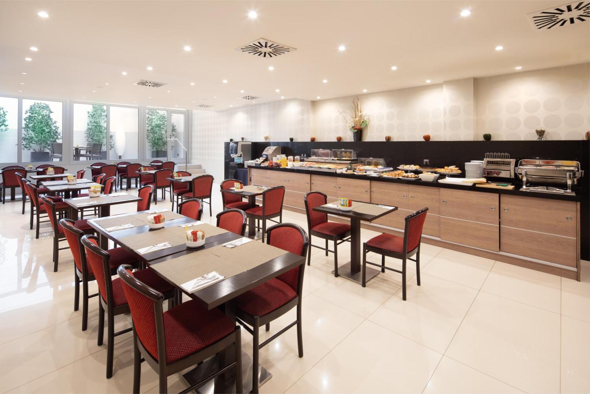 Hotel Lugano Barcelona Ngoại thất bức ảnh